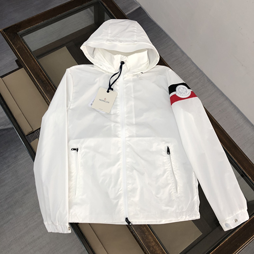 モンクレールアウタースーパーコピー MONCLERジャケットアウター