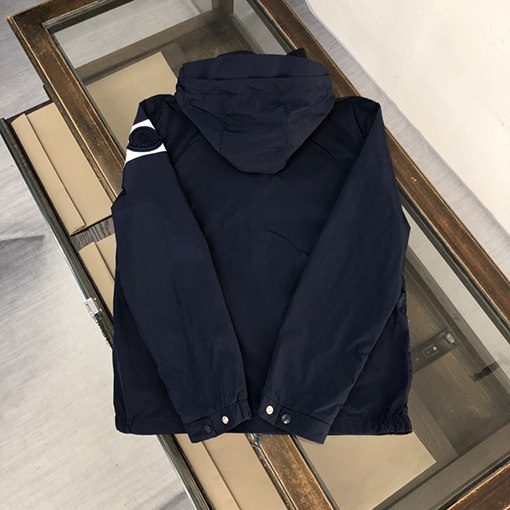 モンクレールアウタースーパーコピー MONCLERジャケットアウター