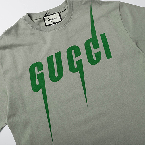 【大人気】グッチ半袖Tシャツ GUCCI  イナズマプリントポイント
