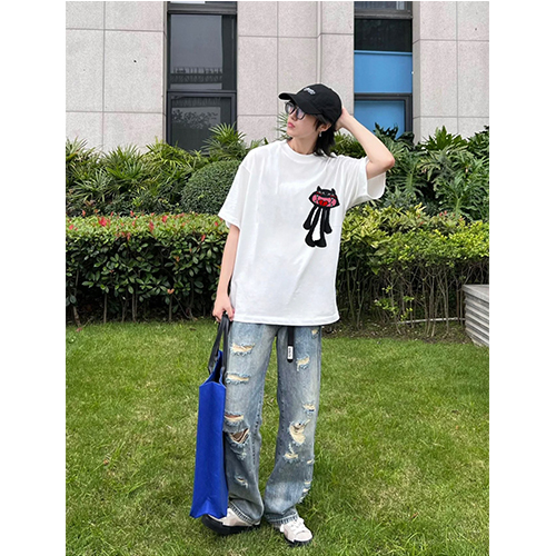 セリーヌビンテージ風プリントのゆったりとしたリラックスウェア