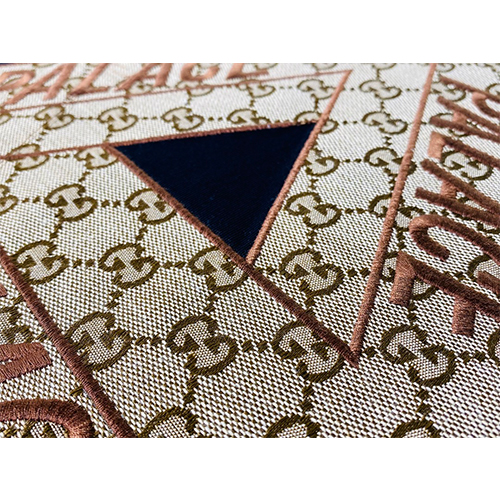 グッチ  刺繍 半袖Tシャツメンズファッション通販
