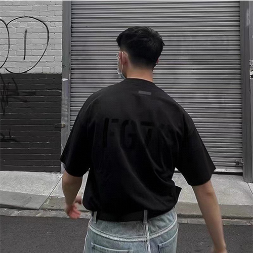 フィアオブゴッド プリント半袖Tシャツ FG7Cロゴポイント
