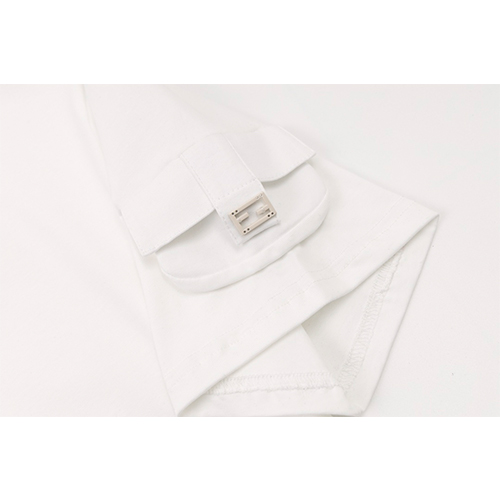 フェンディ 半袖Tシャツ メンズファッション通販 4色