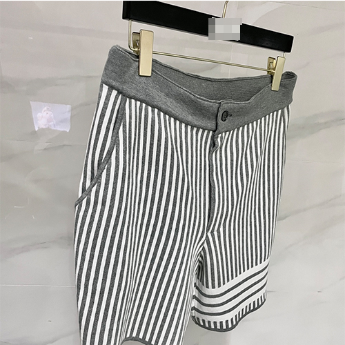 トムブラウン メンズスウェットパンツ ファッション