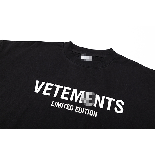 ヴェトモン ゆったりシルエットのアルファベットプリント半袖Tシャツコピー