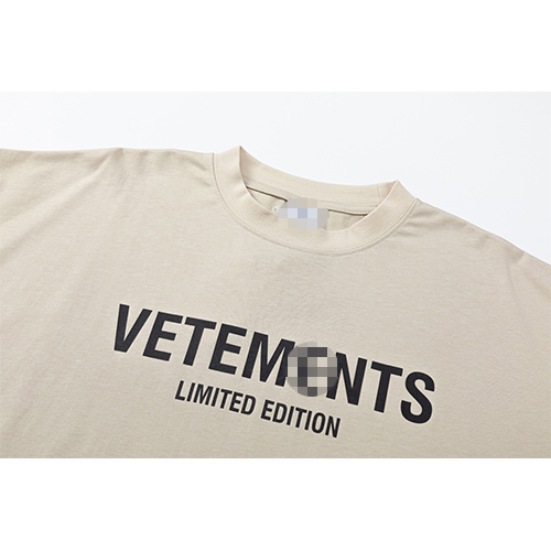 ヴェトモン ゆったりシルエットのアルファベットプリント半袖Tシャツコピー