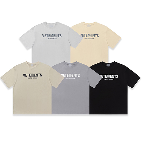 ヴェトモン ゆったりシルエットのアルファベットプリント半袖Tシャツコピー