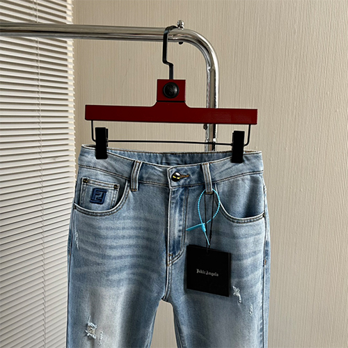 フェンディ デニムパンツ スーパーコピー メンズファッション