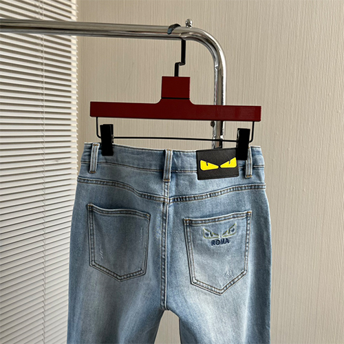フェンディ デニムパンツ スーパーコピー メンズファッション