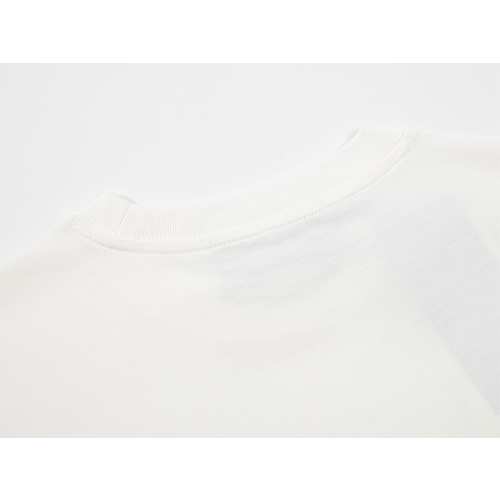 グッチ 半袖 Tシャツ　GG刺繡ロゴ  すっきり カールフルTシャツ