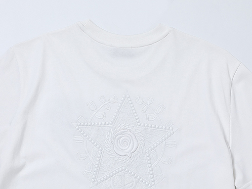 ディオール 五角星とCDの立体印刷が特徴のTシャツ