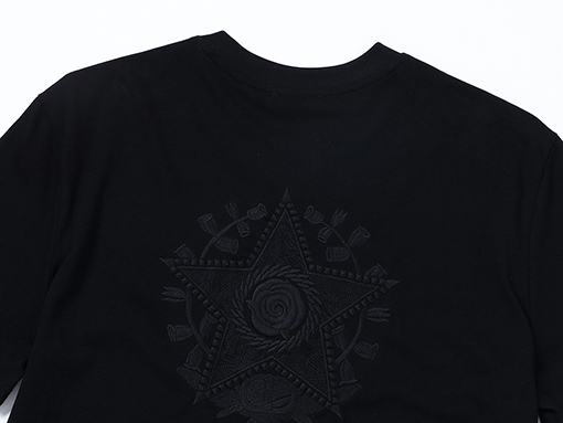 ディオール 五角星とCDの立体印刷が特徴のTシャツ