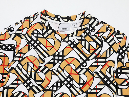 バーバリー 半袖Tシャツ ビッグロゴ印刷ショートスリーブTシャツ