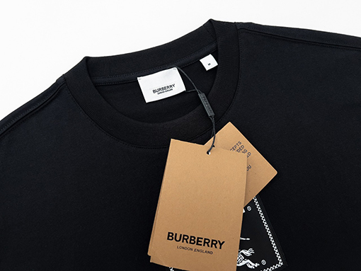 バーバリー 半袖Tシャツ スーパーコピー BBRの新作 プロルサムタグのコットンTシャツ