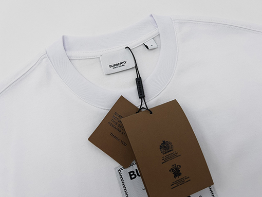 バーバリー 半袖Tシャツ スーパーコピー BBRの新作 プロルサムタグのコットンTシャツ