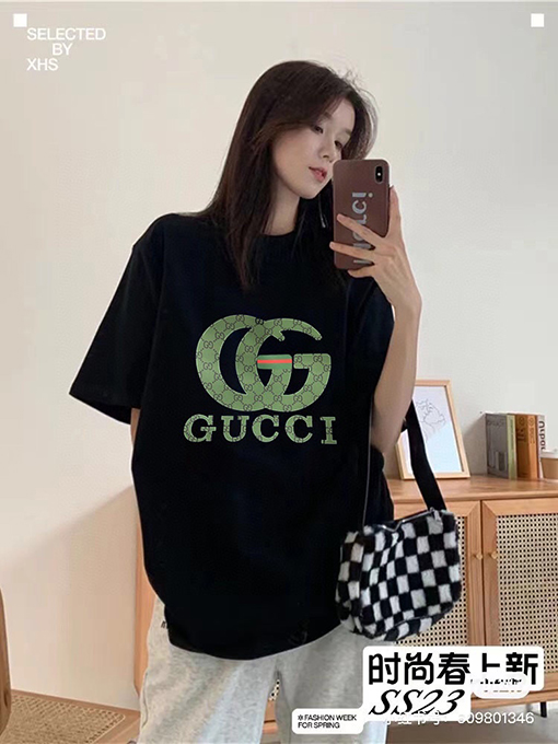 グッチ 半袖Tシャツ スーパーコピー デジタルプリントのダブルGロゴがおしゃれ
