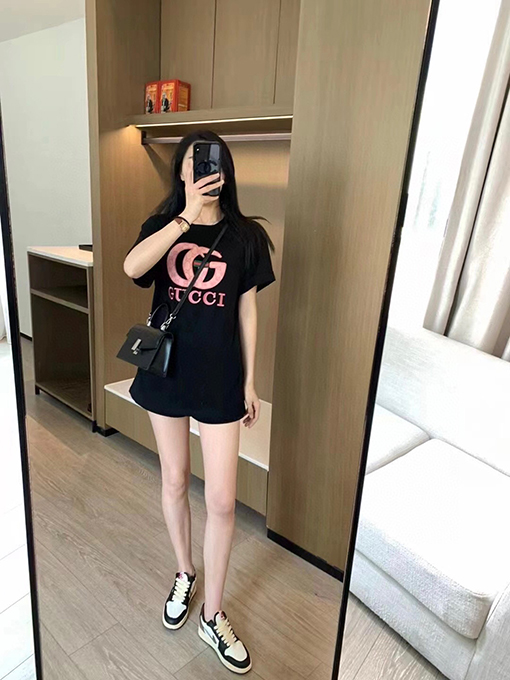 グッチ半袖Tシャツ コピー ダブルGロゴ