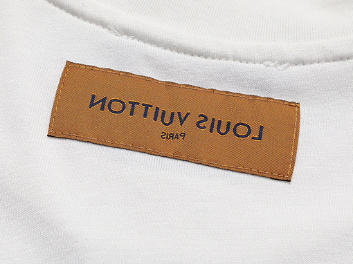ルイヴィトン 半袖Tシャツスーパーコピー  刺繍入り半袖Tシャツ - 柔らかくて快適なファッション