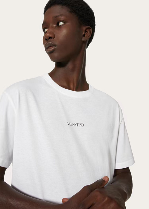 ヴァレンティノ 半袖Tシャツ スーパーコピー VALENTINO シンプルで万能なスタイル