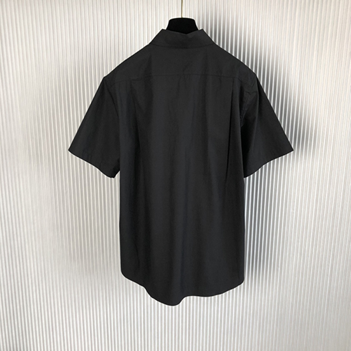 バーバリーBURBERRYスーパーコピー 新しいバージョンの戦馬のエンブレムが入った半袖シャツ