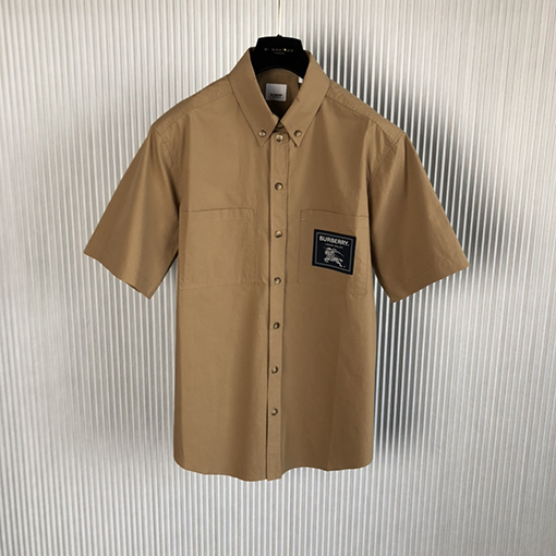 バーバリーBURBERRYスーパーコピー 新しいバージョンの戦馬のエンブレムが入った半袖シャツ