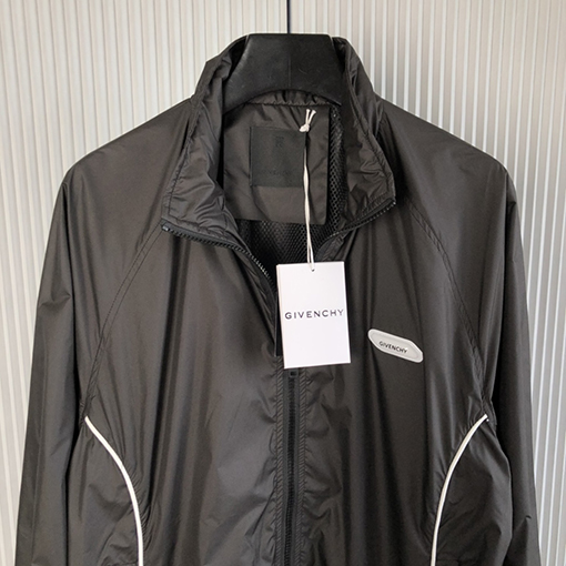 ジバンシイジャケット スーパーコピー GIVENCHY 環境に優しいナイロン長袖スキンジャケット TK-MXシリーズ スタンドカラー仕様