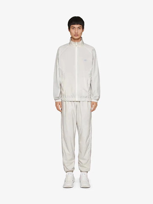 ジバンシイジャケット スーパーコピー GIVENCHY 環境に優しいナイロン長袖スキンジャケット TK-MXシリーズ スタンドカラー仕様