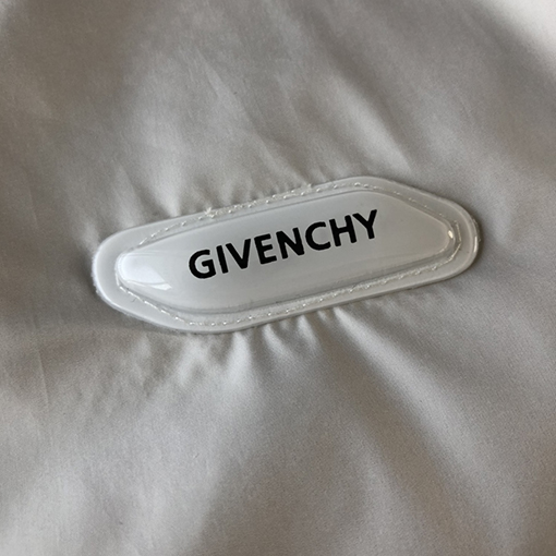 ジバンシイジャケット スーパーコピー GIVENCHY 環境に優しいナイロン長袖スキンジャケット TK-MXシリーズ スタンドカラー仕様