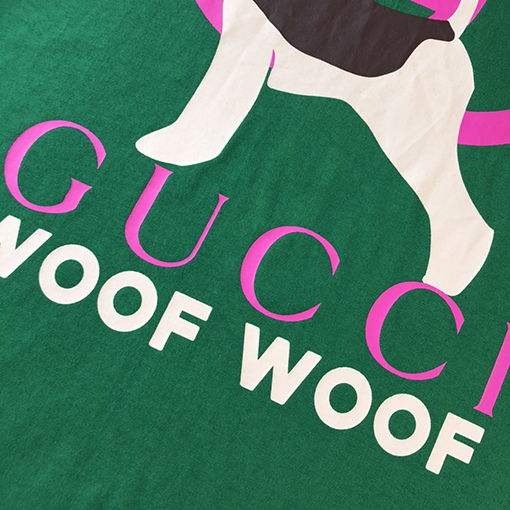 グッチ 半袖Tシャツ  23ss春夏 Woof Woof  プリント綿短袖Tシャツ