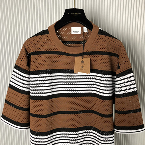バーバリー 半袖Tシャツ スーパーコピー BURBERRY ネット編み運動服セットの網目短袖Tシャツ