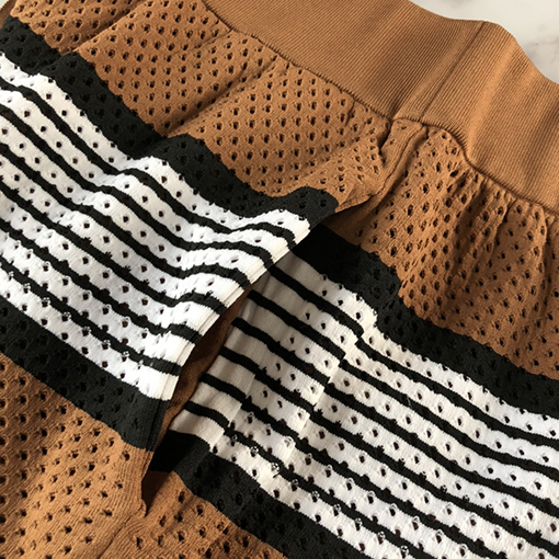 バーバリー スウェットパンツ スーパーコピー BURBERRY ネット編み運動服セットの網目ショートパンツ