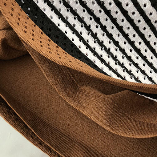 バーバリー スウェットパンツ スーパーコピー BURBERRY ネット編み運動服セットの網目ショートパンツ