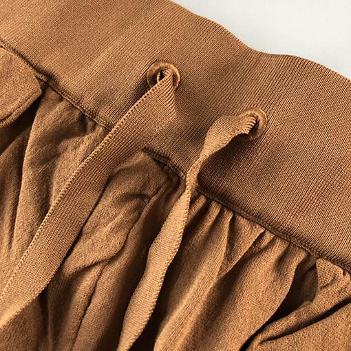 バーバリー スウェットパンツ スーパーコピー BURBERRY ネット編み運動服セットの網目ショートパンツ