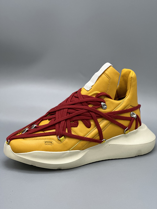 リックオウエンス スニーカースーパーコピー Rick Owens 狂乱な靴紐 6本の紐で完成する シューズ