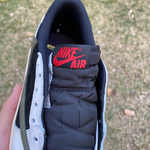 ナイキ  スニーカースーパーコピー ジョーダン1 LOW x Travis Scott オリーブ  シューズ