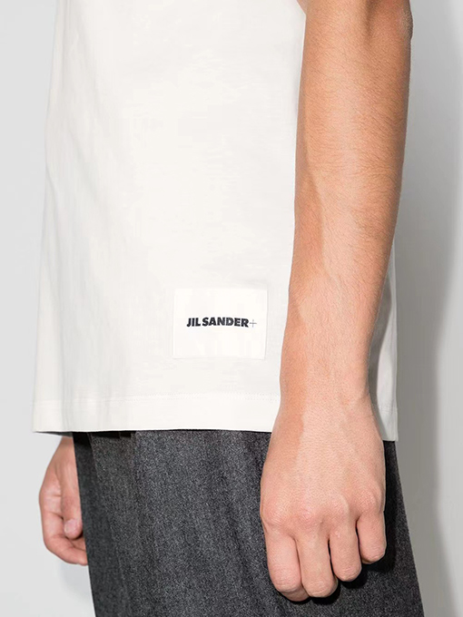 ジルサンダー 短袖Tシャツ コピー JIL SANDER シンプルでスタイリッシュなロゴ刺繍入りTシャツ