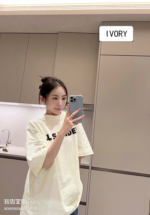 ジルサンダー 短袖Tシャツ  スーパーコピー  JIL SANDER クラシックなロゴ入りBFショートスリーブTシャツ