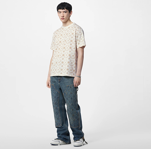 ルイヴィトン 半袖Tシャツ スーパーコピー Louis Vuitton 夏のトレンド!モノグラムサンド柄Tシャツ