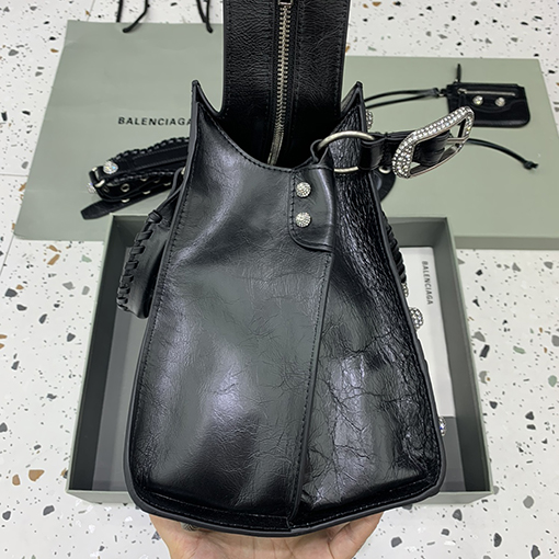 バレンシアガ ショルダーバッグスーパーコピー BALENCIAGA ネオ cagole ショルダーバッグ