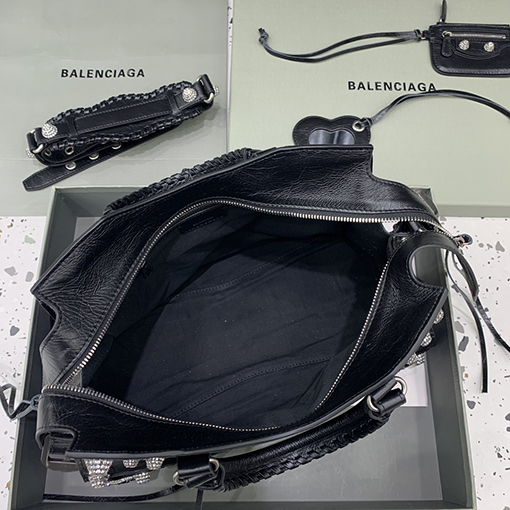 バレンシアガ ショルダーバッグスーパーコピー BALENCIAGA ネオ cagole ショルダーバッグ