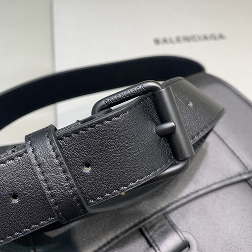 バレンシアガ ショルダーバッグスーパーコピー   Hourglassバッグ　サイズ 25-7-15cm