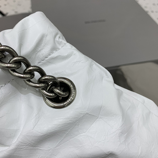 バレンシアガ ショルダーバッグスーパーコピー  BALENCIAGA CRUSH シリーズ　ごみ袋