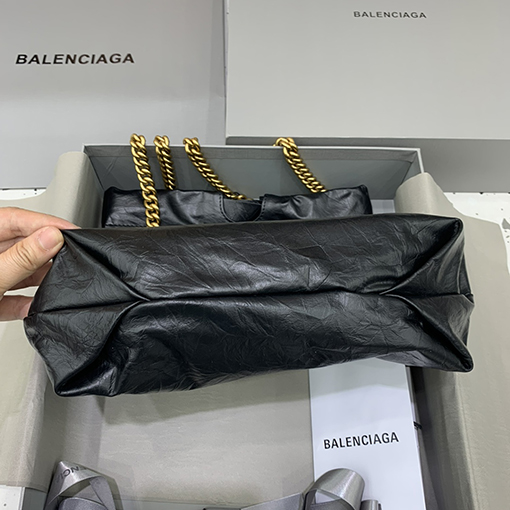 バレンシアガ ショルダーバッグ コピー BALENCIAGA CRUSH シリーズ ごみ袋 スモールサイズ