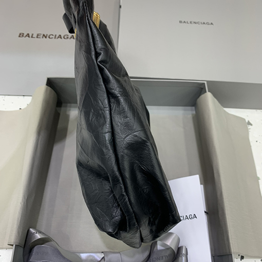 バレンシアガ ショルダーバッグ コピー BALENCIAGA CRUSH シリーズ ごみ袋 スモールサイズ