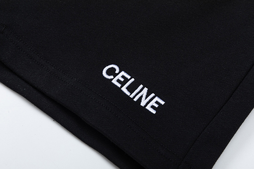 セリーヌ スウェットパンツ スーパーコピー CELINEロゴ刺繍のハーフパンツ