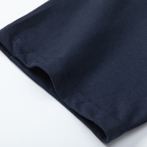 ヴィトン 短袖Tシャツ スーパーコピー  シリコンロゴの短袖Tシャツ 春夏の最新トレンド