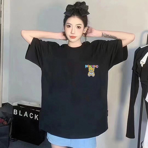 モスキーノ 短袖Tシャツ スーパーコピー のカラフルなクマの短袖Tシャツ