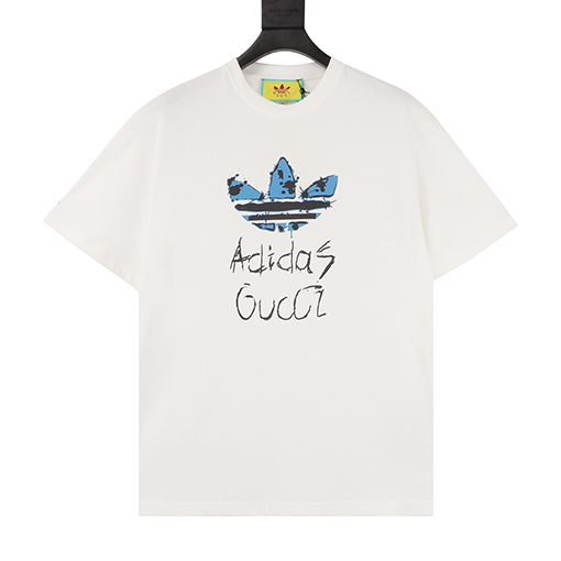 グッチ x アディダス コラボレーションクローバープリント半袖Tシャツ