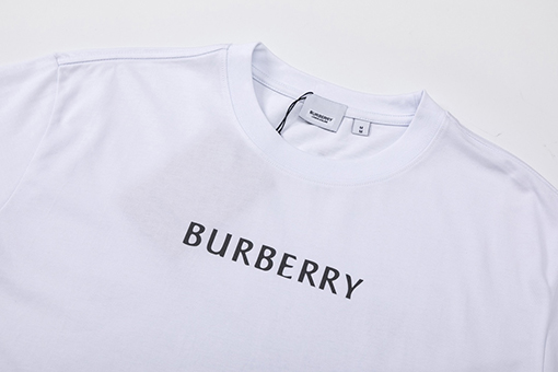 バーバリー半袖Tシャツ スーパーコピー BURBERRY 戦馬ロゴプリントのショートスリーブTシャツ