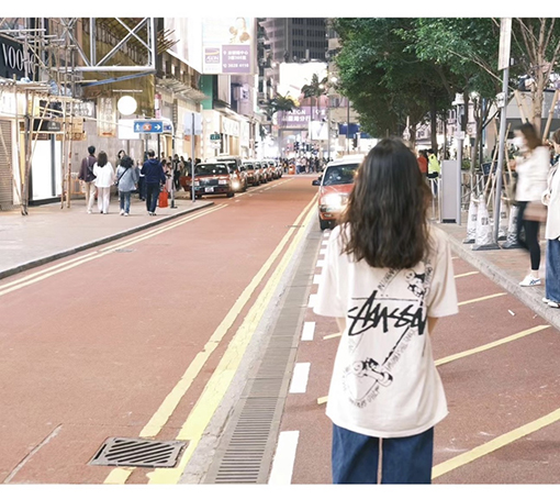 ステューシー 半袖Tシャツ スーパーコピー   STUSSY スケートポッセTシャツ